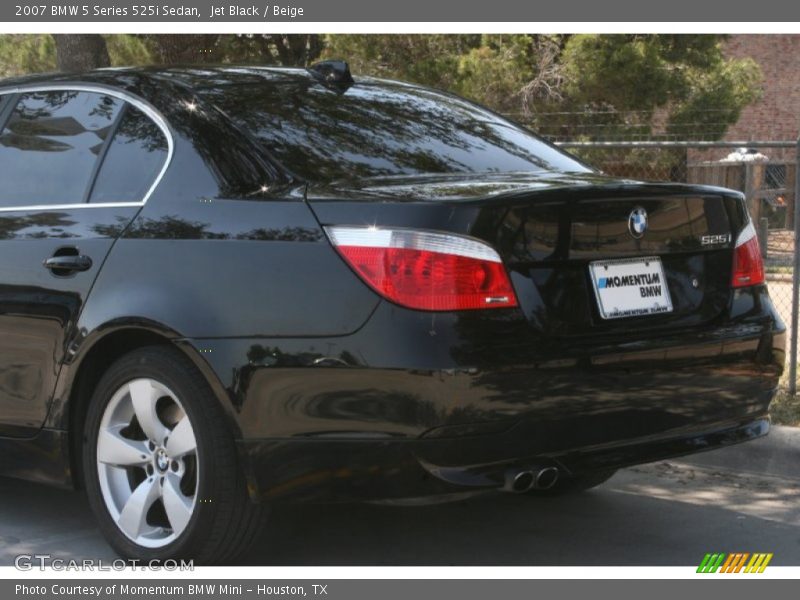 Jet Black / Beige 2007 BMW 5 Series 525i Sedan