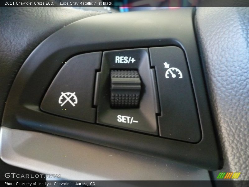 Controls of 2011 Cruze ECO