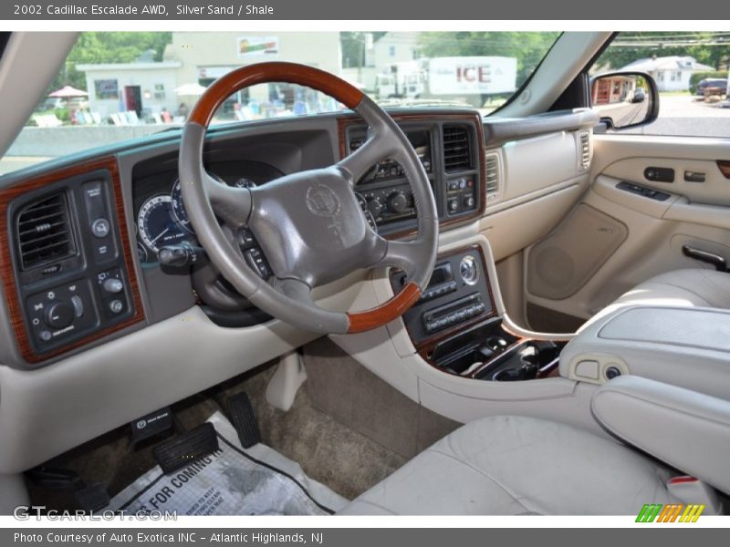 Silver Sand / Shale 2002 Cadillac Escalade AWD