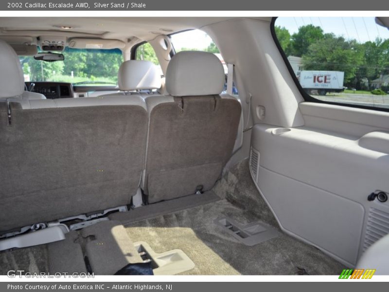 Silver Sand / Shale 2002 Cadillac Escalade AWD