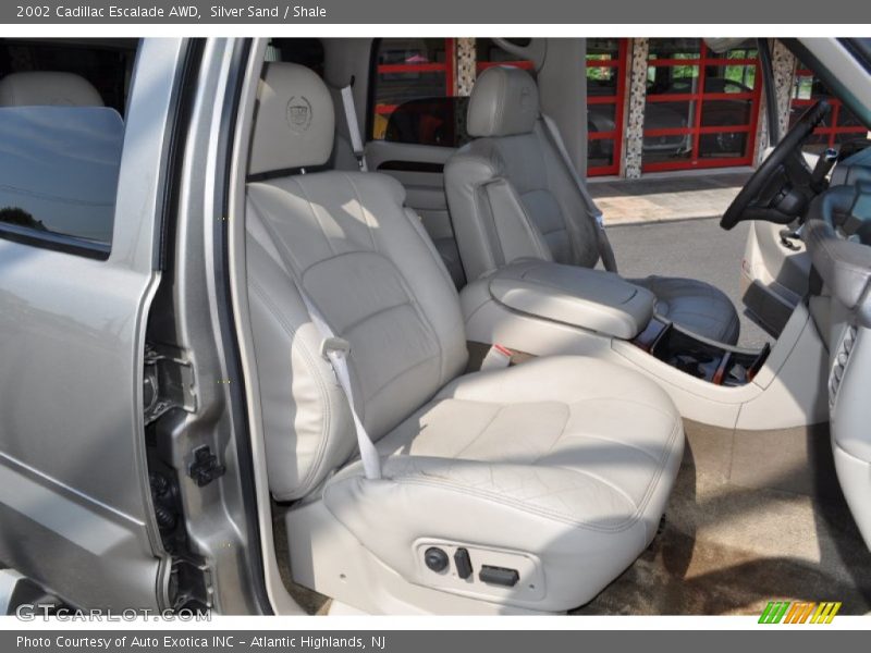 Silver Sand / Shale 2002 Cadillac Escalade AWD