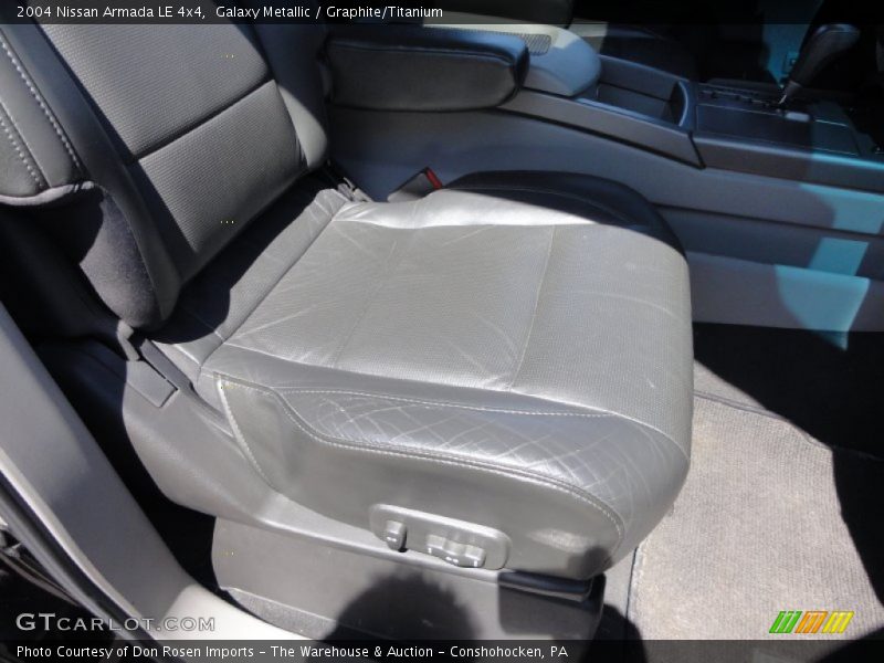 Galaxy Metallic / Graphite/Titanium 2004 Nissan Armada LE 4x4
