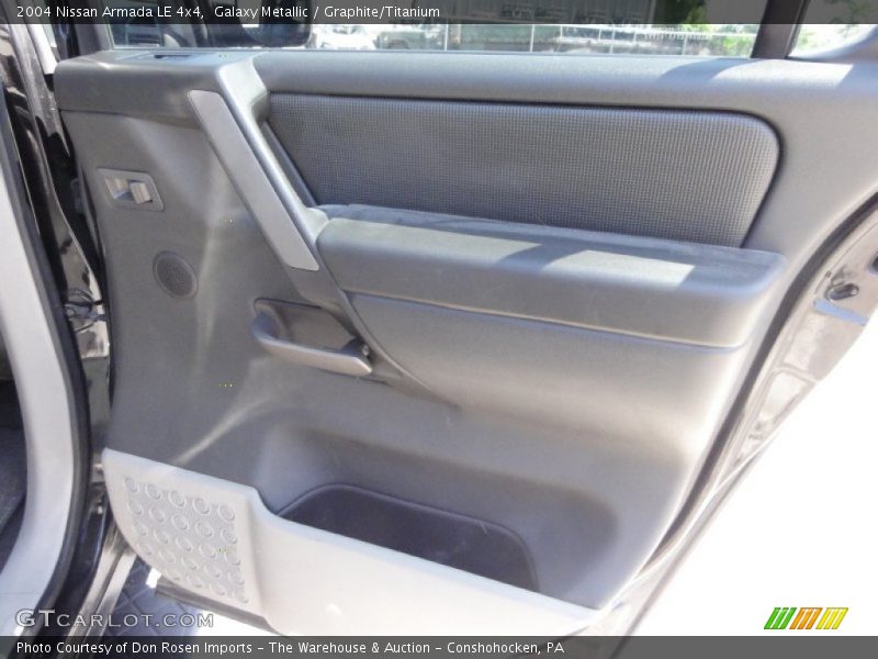 Galaxy Metallic / Graphite/Titanium 2004 Nissan Armada LE 4x4