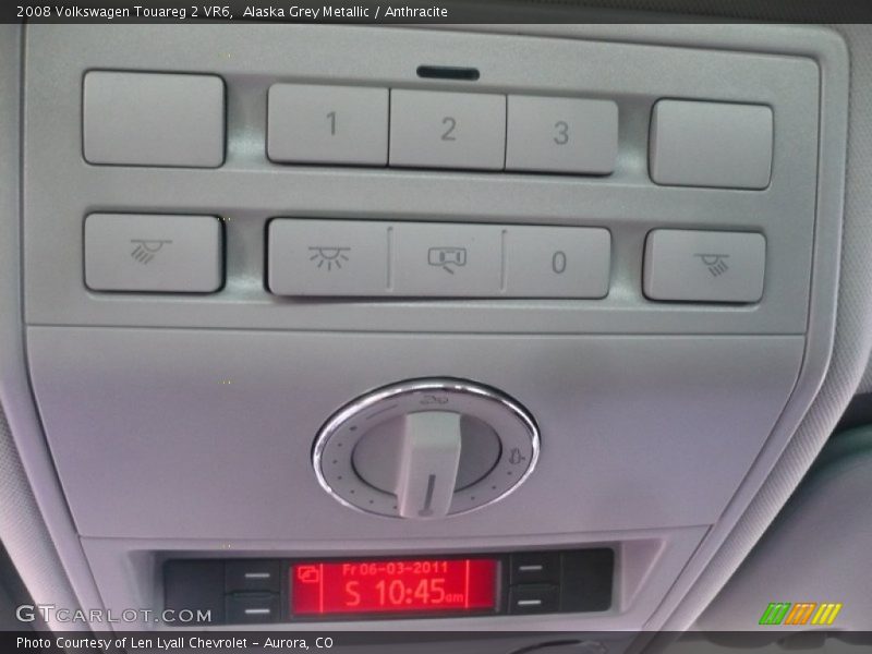 Alaska Grey Metallic / Anthracite 2008 Volkswagen Touareg 2 VR6