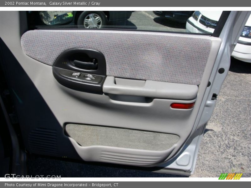 Galaxy Silver Metallic / Gray 2002 Pontiac Montana