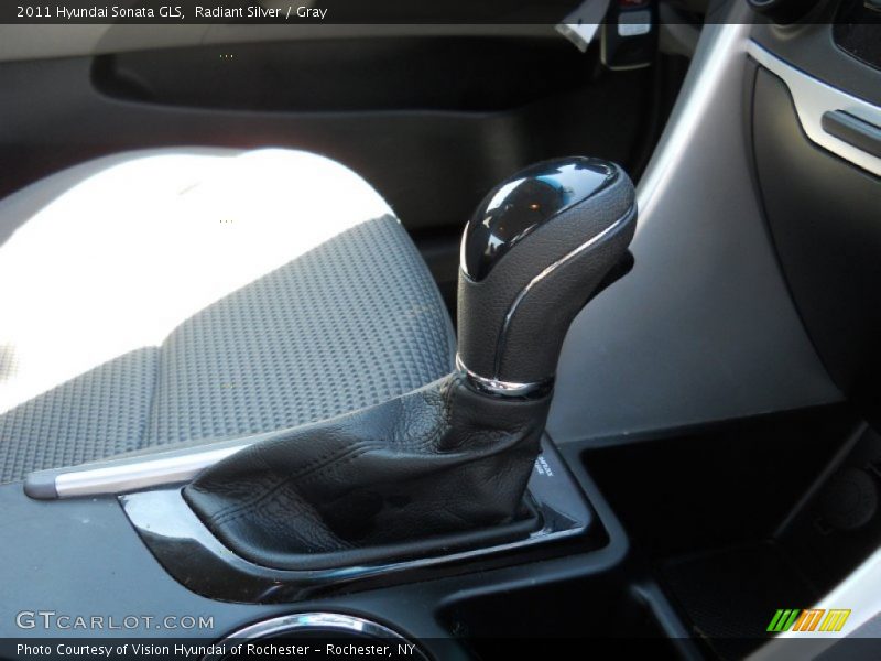 Radiant Silver / Gray 2011 Hyundai Sonata GLS