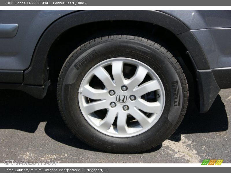 Pewter Pearl / Black 2006 Honda CR-V SE 4WD
