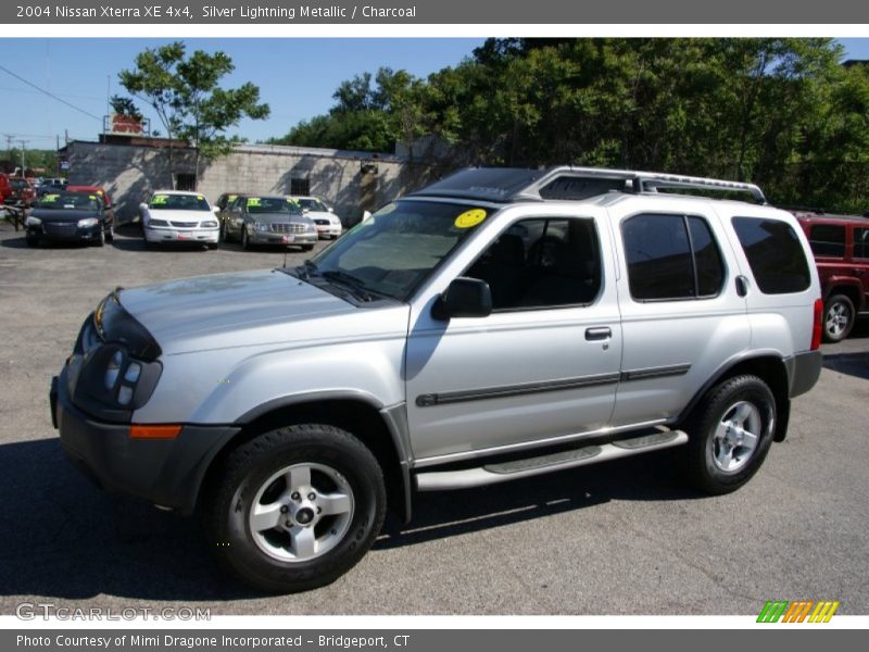 Silver Lightning Metallic / Charcoal 2004 Nissan Xterra XE 4x4