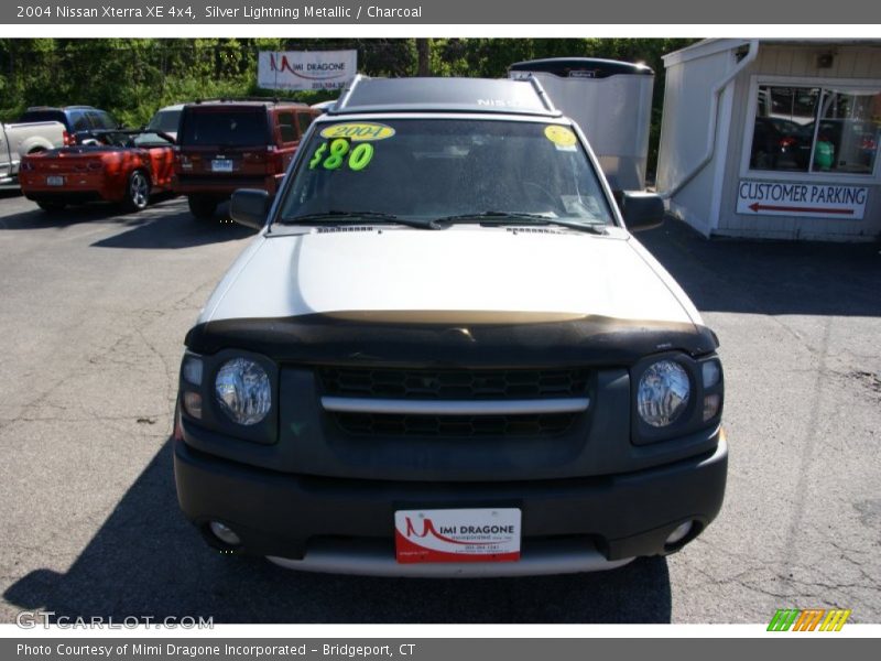 Silver Lightning Metallic / Charcoal 2004 Nissan Xterra XE 4x4