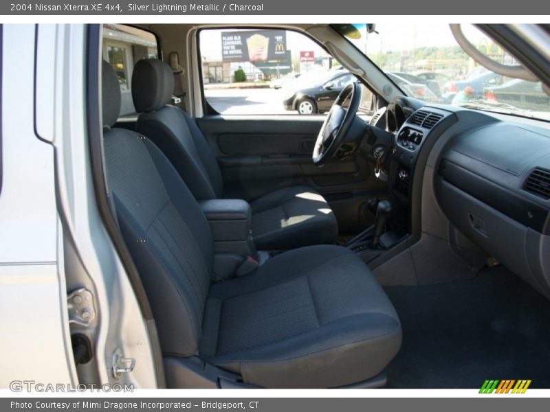 Silver Lightning Metallic / Charcoal 2004 Nissan Xterra XE 4x4