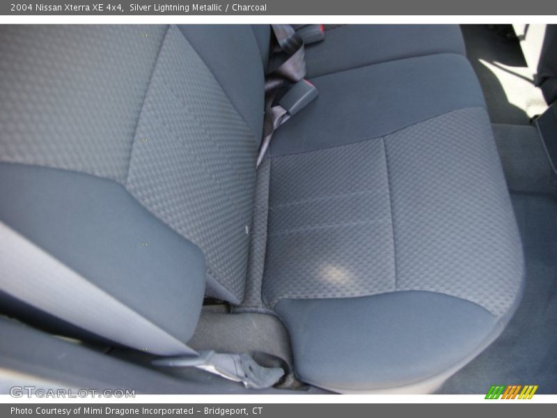 Silver Lightning Metallic / Charcoal 2004 Nissan Xterra XE 4x4