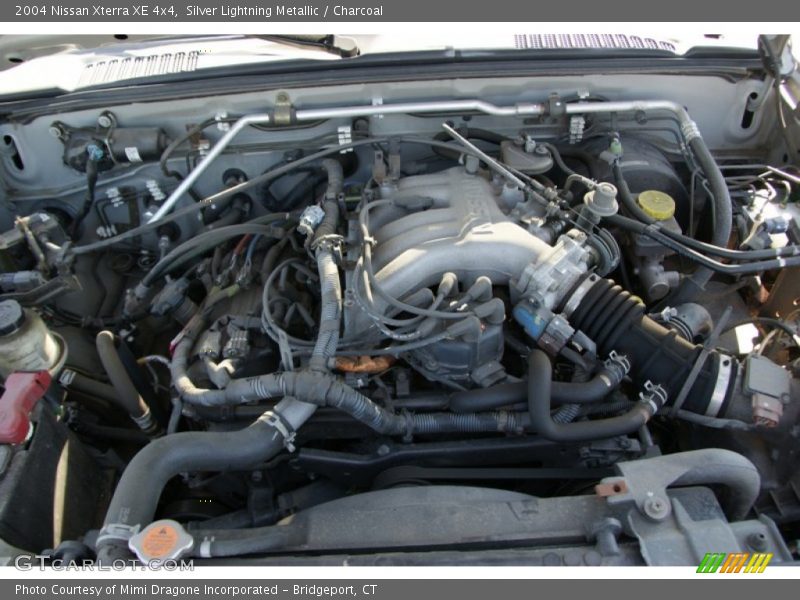 Silver Lightning Metallic / Charcoal 2004 Nissan Xterra XE 4x4