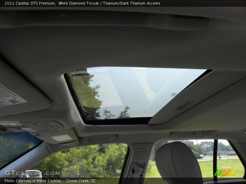 White Diamond Tricoat / Titanium/Dark Titanium Accents 2011 Cadillac DTS Premium