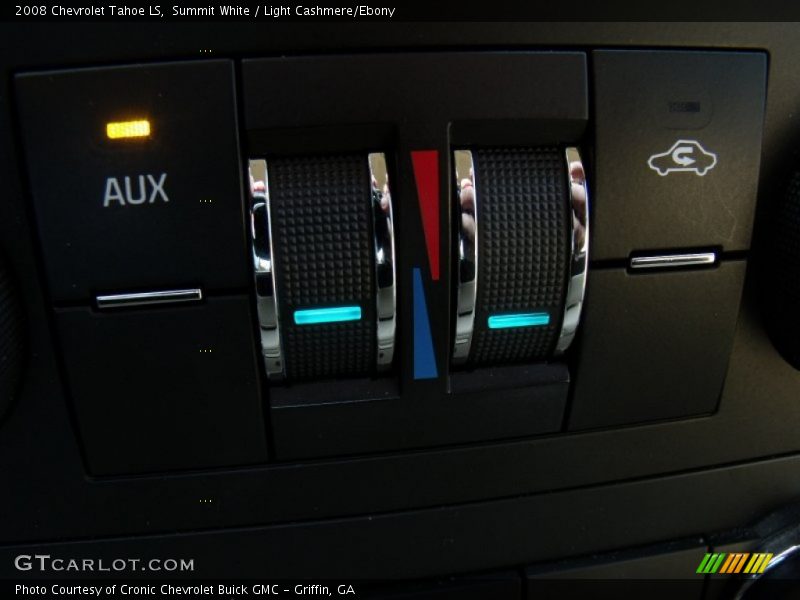 Summit White / Light Cashmere/Ebony 2008 Chevrolet Tahoe LS