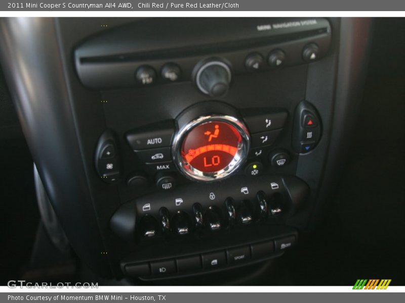 Controls of 2011 Cooper S Countryman All4 AWD