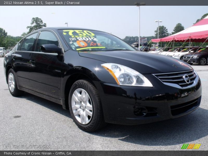 Front 3/4 View of 2012 Altima 2.5 S