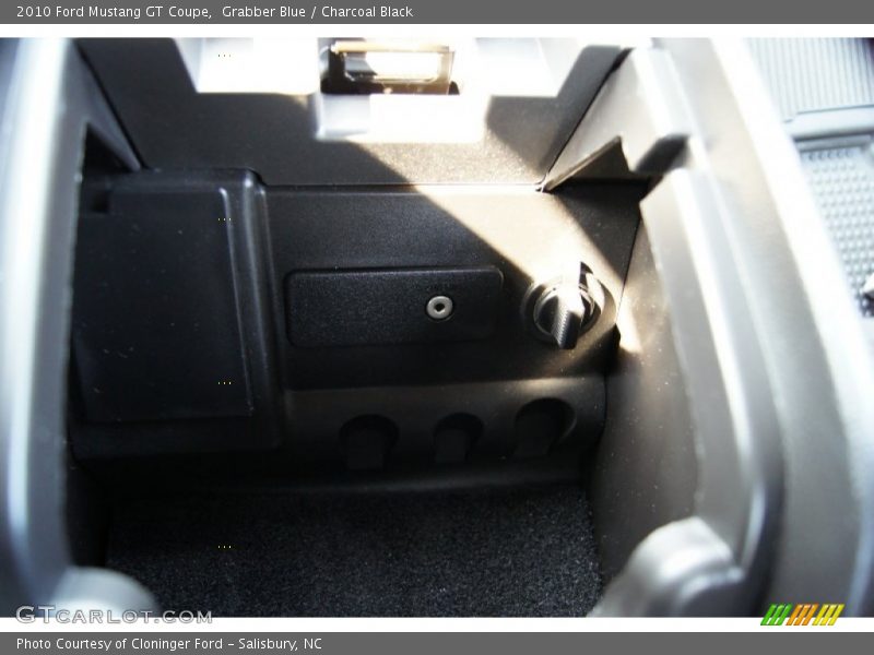 Grabber Blue / Charcoal Black 2010 Ford Mustang GT Coupe