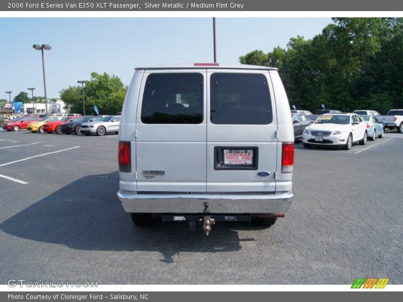 Silver Metallic / Medium Flint Grey 2006 Ford E Series Van E350 XLT Passenger