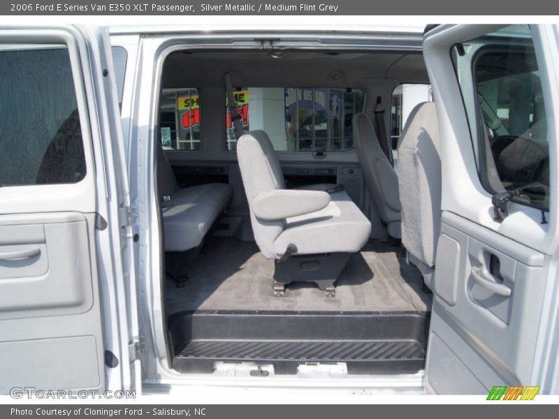 Silver Metallic / Medium Flint Grey 2006 Ford E Series Van E350 XLT Passenger