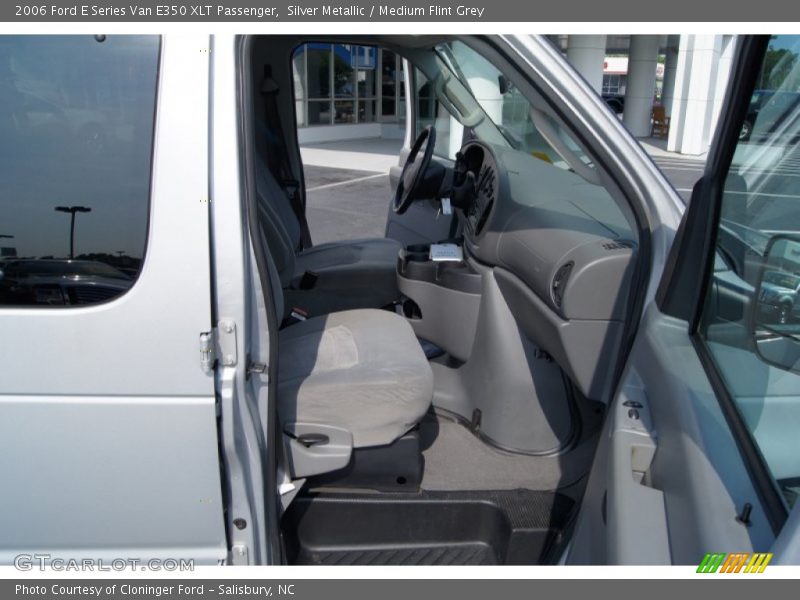 Silver Metallic / Medium Flint Grey 2006 Ford E Series Van E350 XLT Passenger