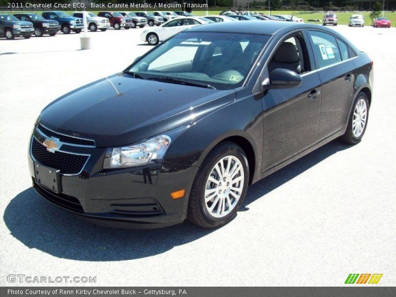 Front 3/4 View of 2011 Cruze ECO