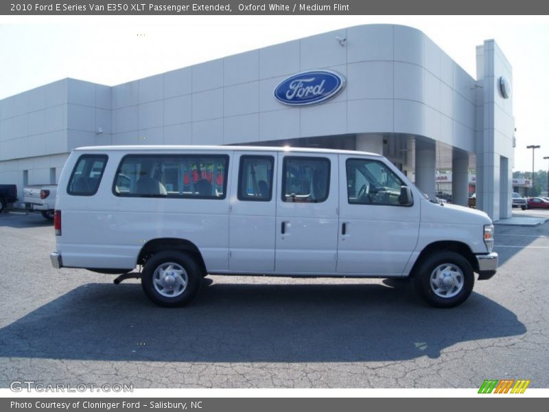 Oxford White / Medium Flint 2010 Ford E Series Van E350 XLT Passenger Extended