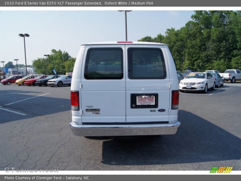 Oxford White / Medium Flint 2010 Ford E Series Van E350 XLT Passenger Extended