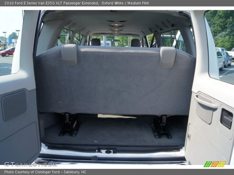 Oxford White / Medium Flint 2010 Ford E Series Van E350 XLT Passenger Extended