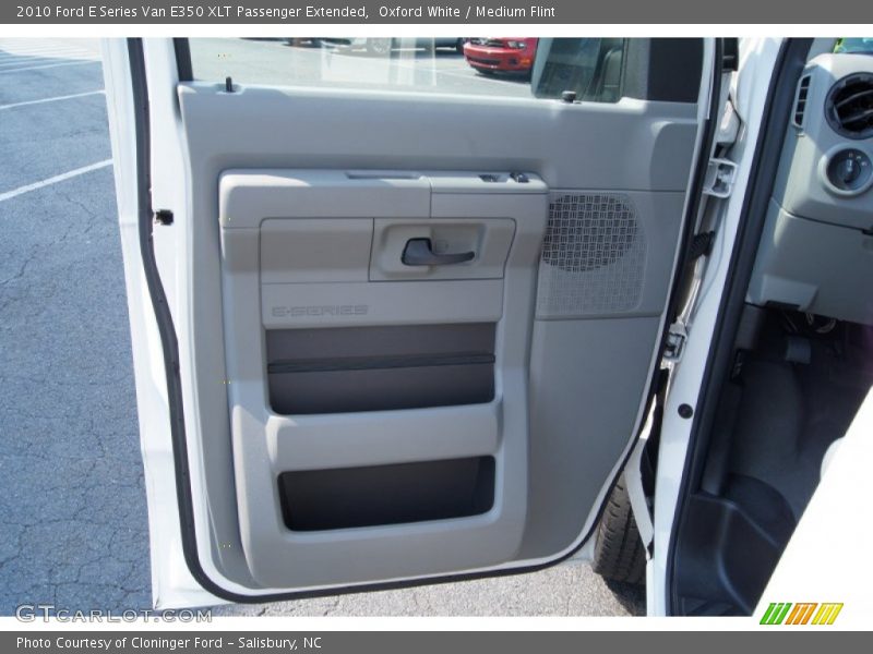 Oxford White / Medium Flint 2010 Ford E Series Van E350 XLT Passenger Extended