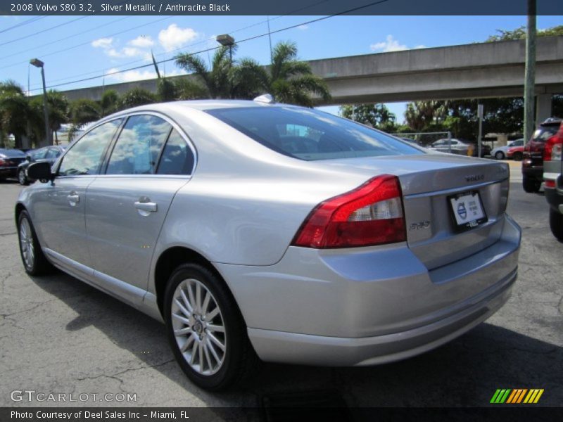 Silver Metallic / Anthracite Black 2008 Volvo S80 3.2