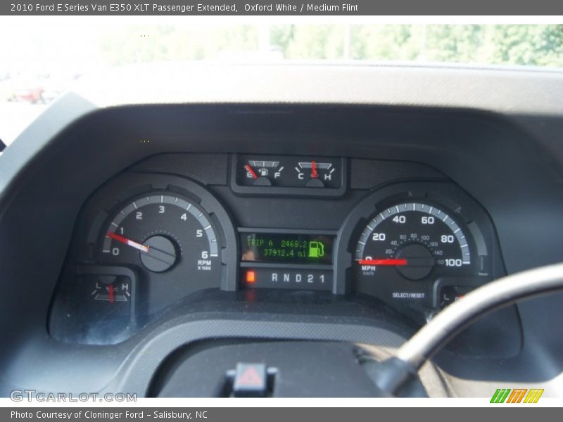 Oxford White / Medium Flint 2010 Ford E Series Van E350 XLT Passenger Extended