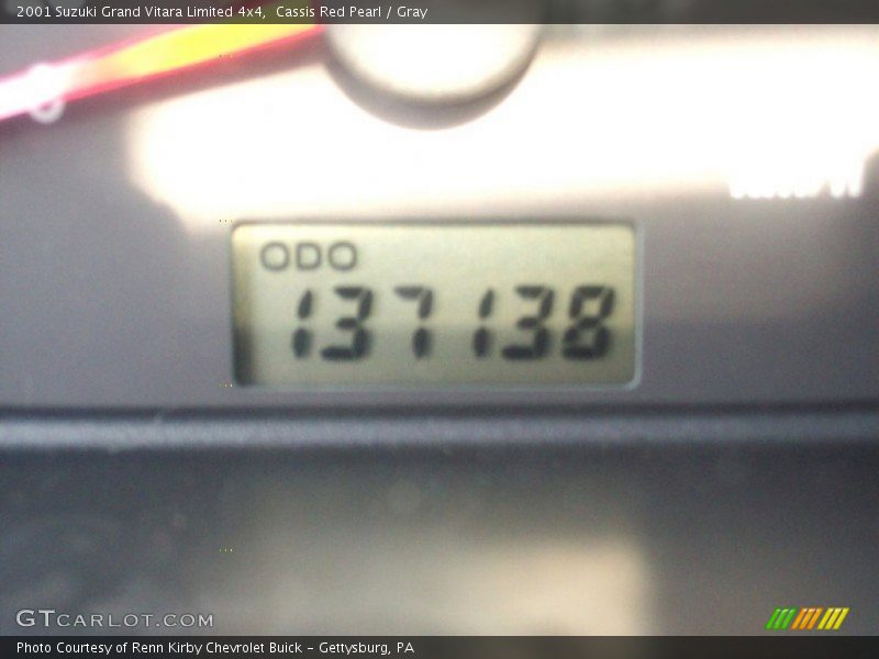 Cassis Red Pearl / Gray 2001 Suzuki Grand Vitara Limited 4x4