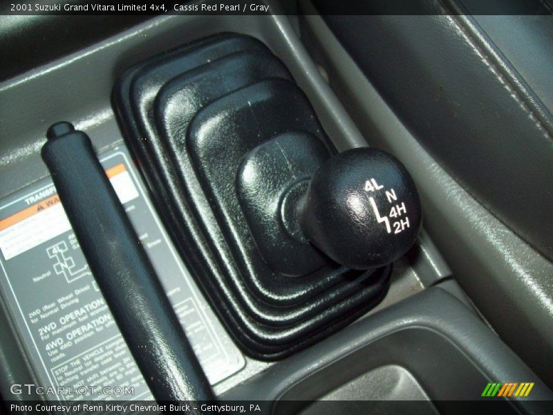 Cassis Red Pearl / Gray 2001 Suzuki Grand Vitara Limited 4x4