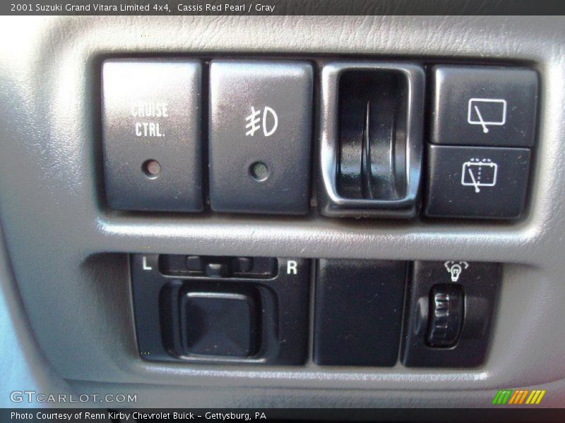 Cassis Red Pearl / Gray 2001 Suzuki Grand Vitara Limited 4x4