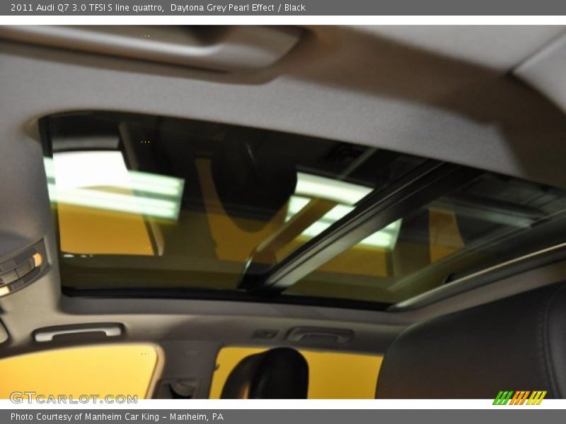 Daytona Grey Pearl Effect / Black 2011 Audi Q7 3.0 TFSI S line quattro