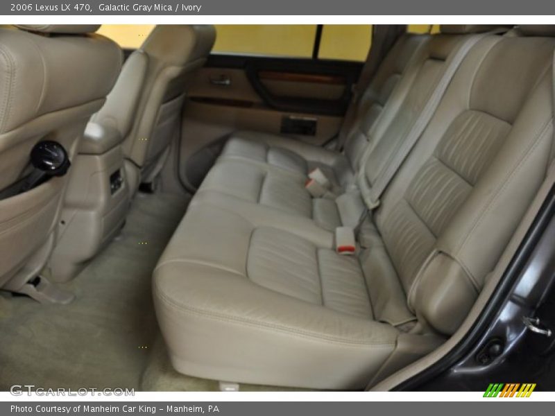 Galactic Gray Mica / Ivory 2006 Lexus LX 470
