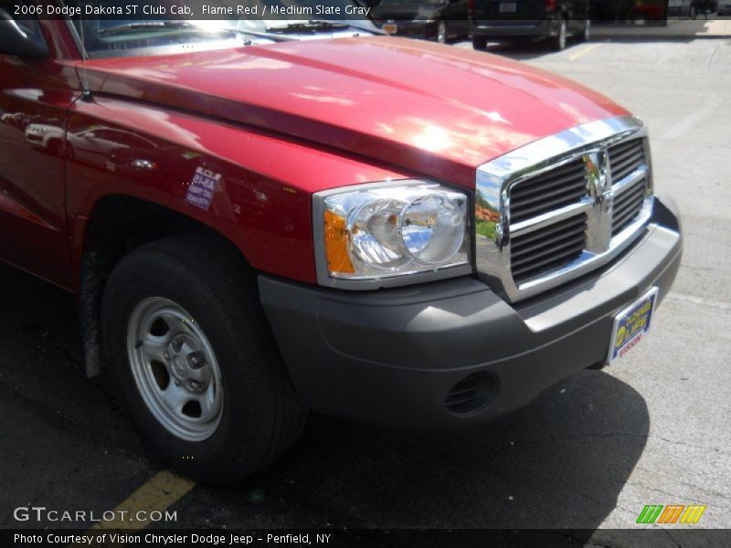 Flame Red / Medium Slate Gray 2006 Dodge Dakota ST Club Cab