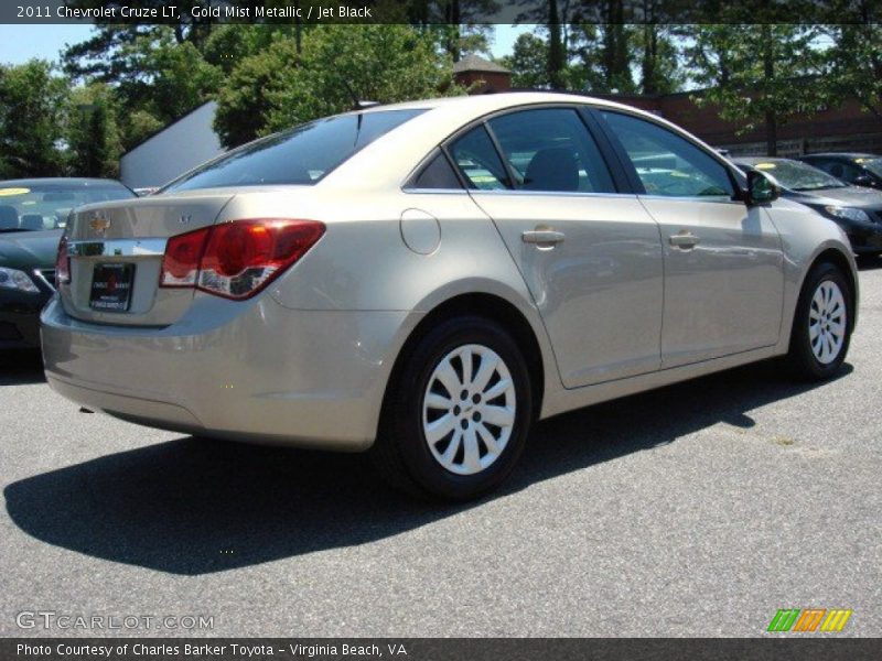 Gold Mist Metallic / Jet Black 2011 Chevrolet Cruze LT