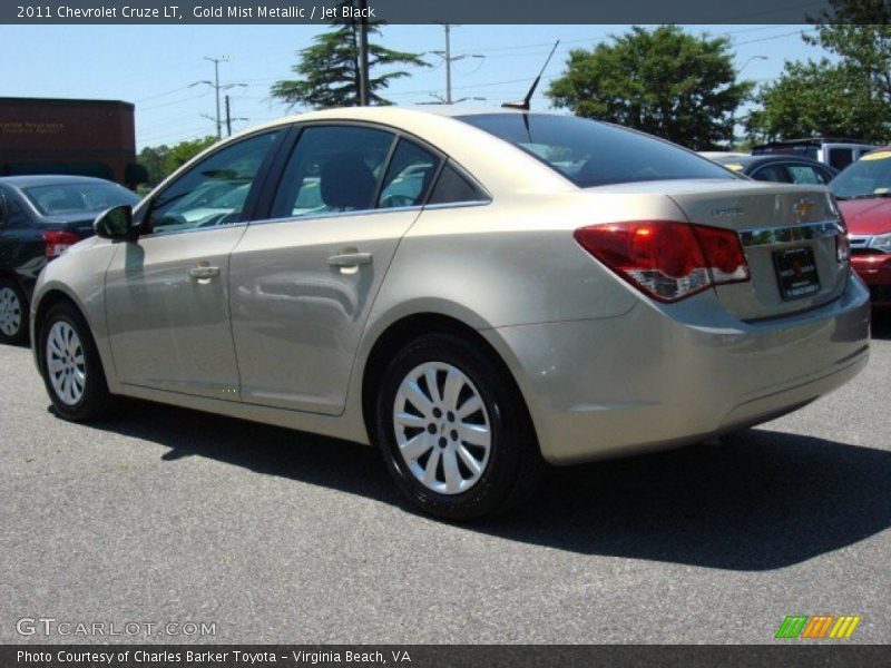 Gold Mist Metallic / Jet Black 2011 Chevrolet Cruze LT