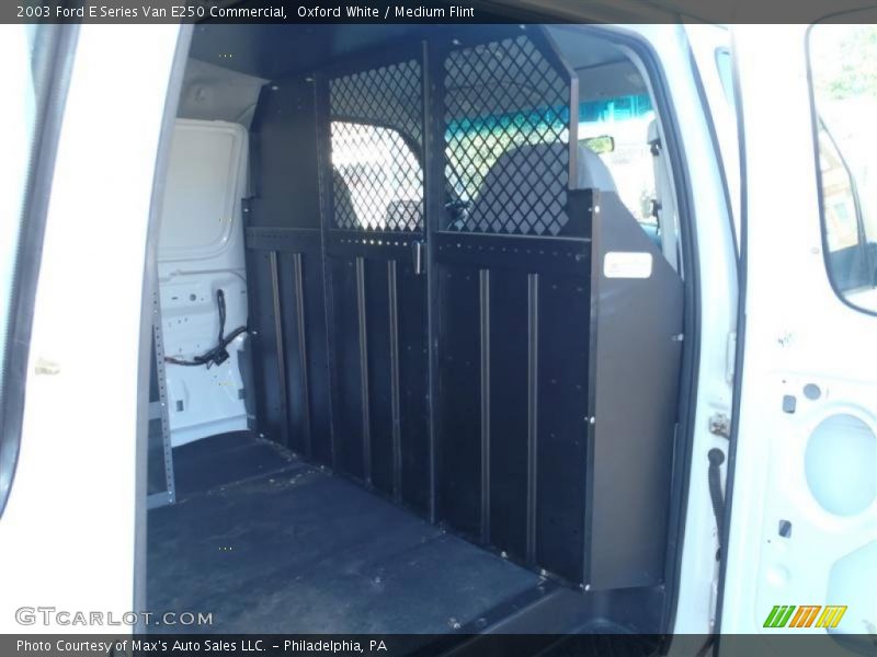 Oxford White / Medium Flint 2003 Ford E Series Van E250 Commercial