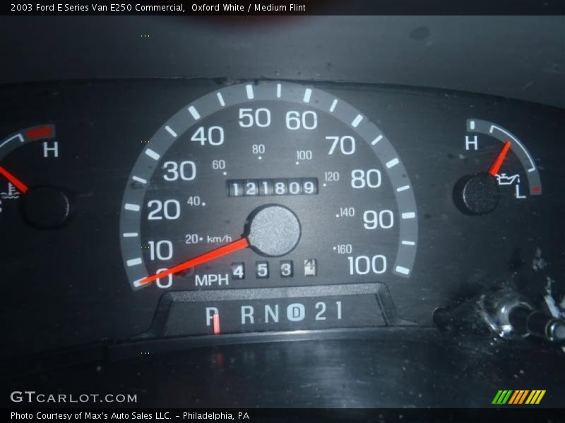 Oxford White / Medium Flint 2003 Ford E Series Van E250 Commercial