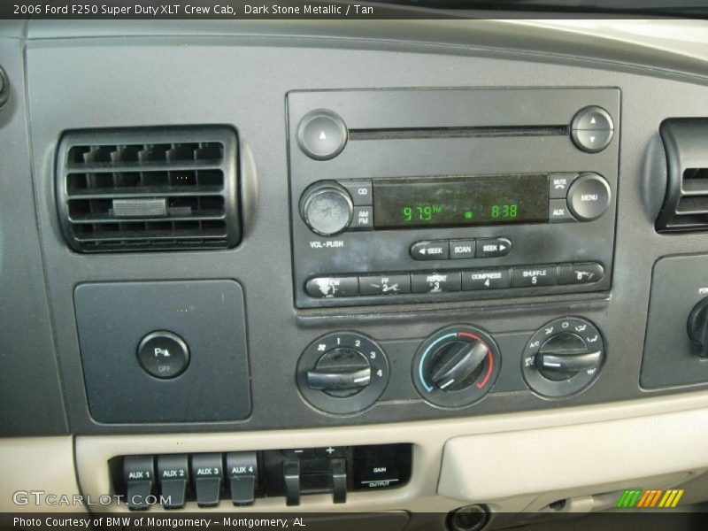 Controls of 2006 F250 Super Duty XLT Crew Cab