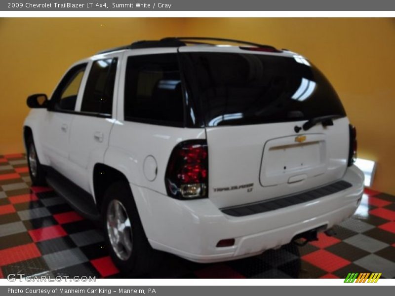 Summit White / Gray 2009 Chevrolet TrailBlazer LT 4x4