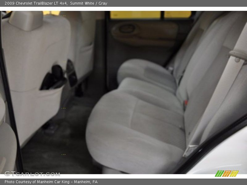 Summit White / Gray 2009 Chevrolet TrailBlazer LT 4x4