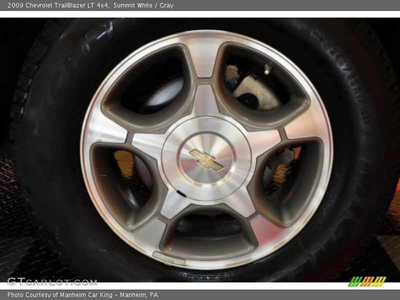 Summit White / Gray 2009 Chevrolet TrailBlazer LT 4x4