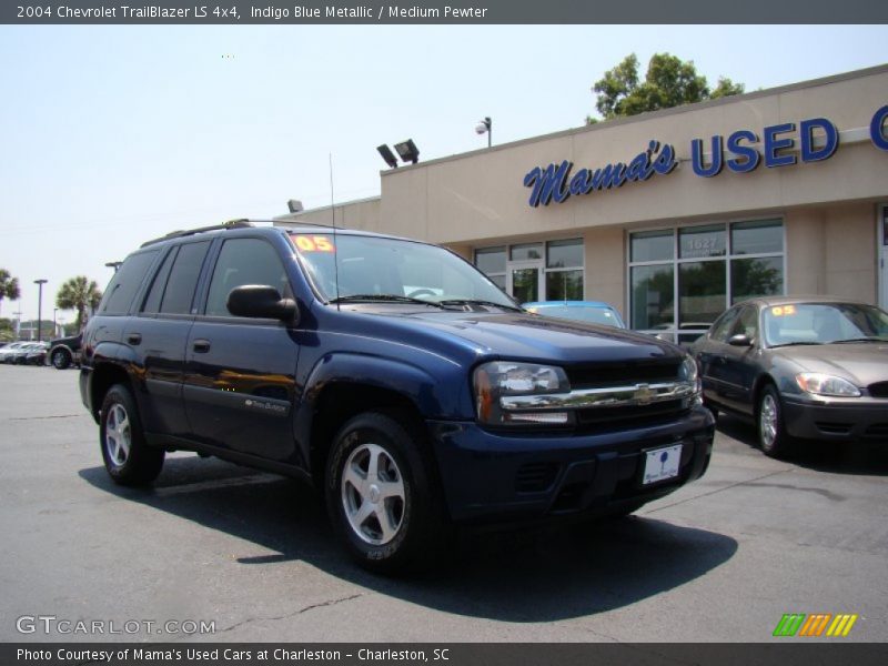 Indigo Blue Metallic / Medium Pewter 2004 Chevrolet TrailBlazer LS 4x4