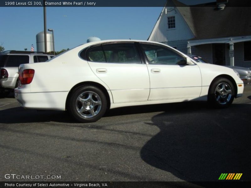 Diamond White Pearl / Ivory 1998 Lexus GS 300