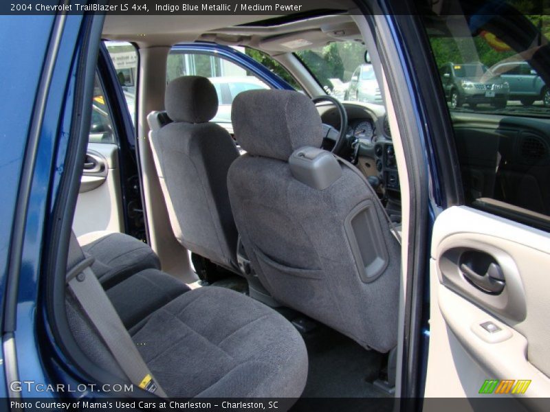 Indigo Blue Metallic / Medium Pewter 2004 Chevrolet TrailBlazer LS 4x4