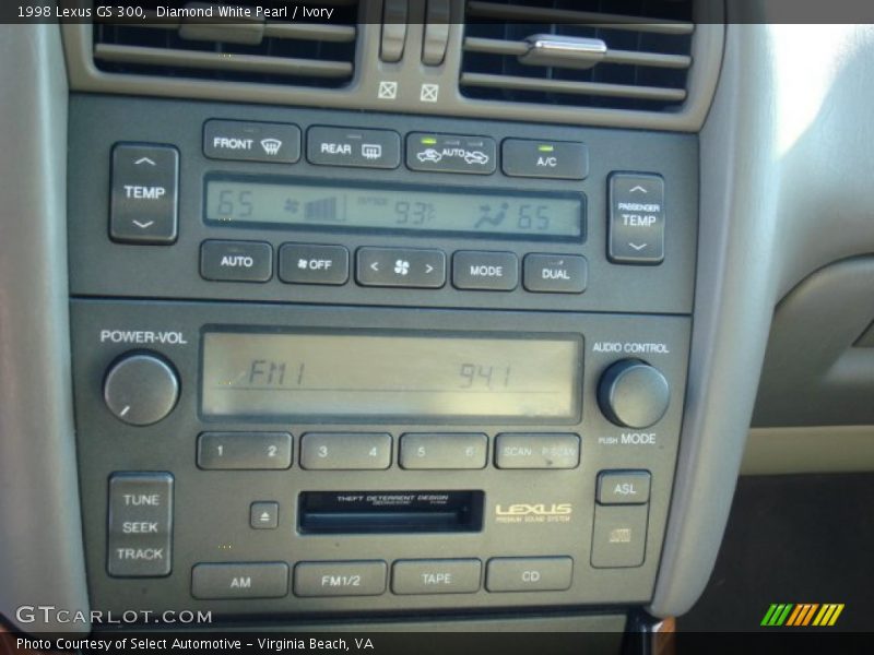 Diamond White Pearl / Ivory 1998 Lexus GS 300
