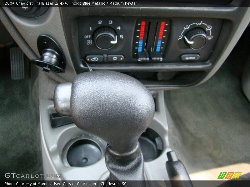 Indigo Blue Metallic / Medium Pewter 2004 Chevrolet TrailBlazer LS 4x4
